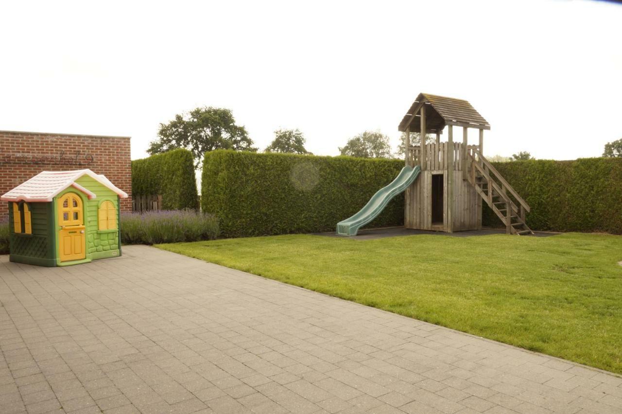 Kampenhof Villa มาเซค ภายนอก รูปภาพ